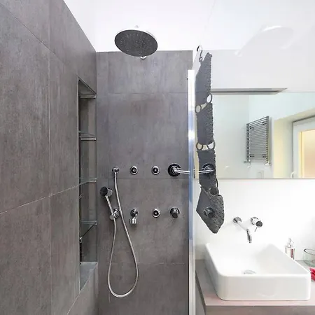 Terrace Modern Trastevere -topcollection Daire